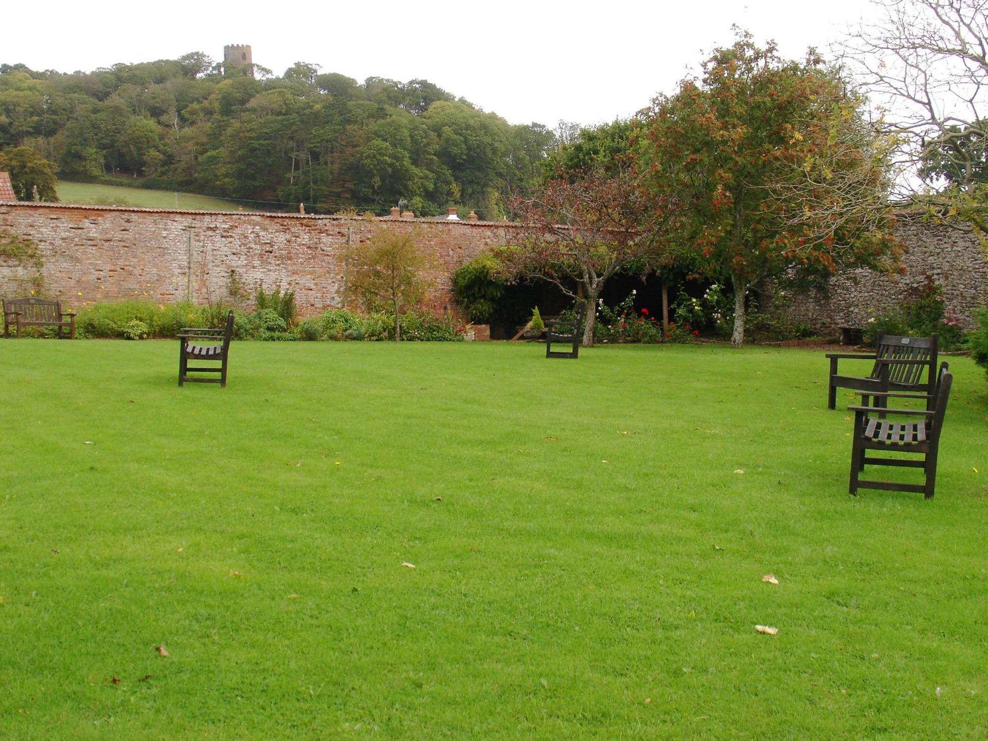 Villa Castle View à Dunster Extérieur photo